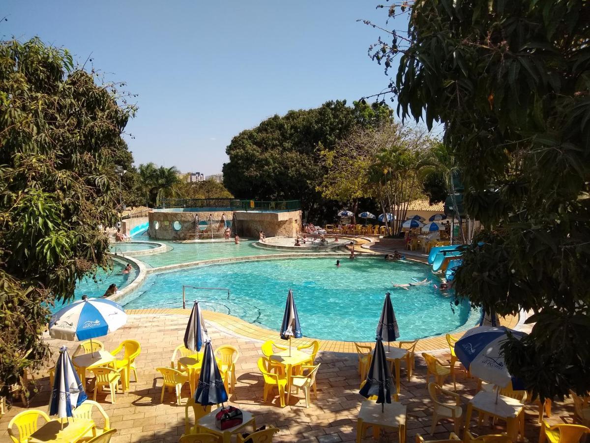 카우다스노바스 Piazza Com Acesso Ao Clube Diroma 아파트 호텔 외부 사진
